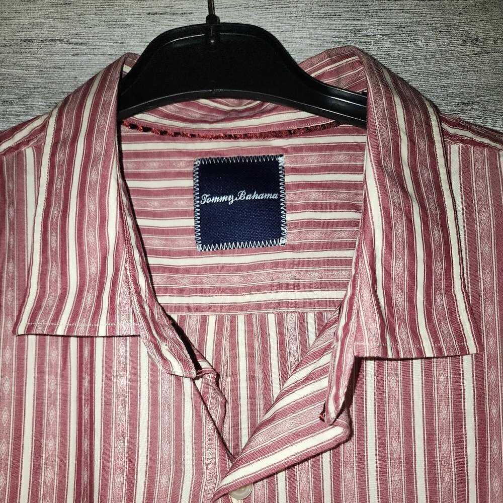 Tommy Bahama Men's XL Striped Long Sleeved Marron and White